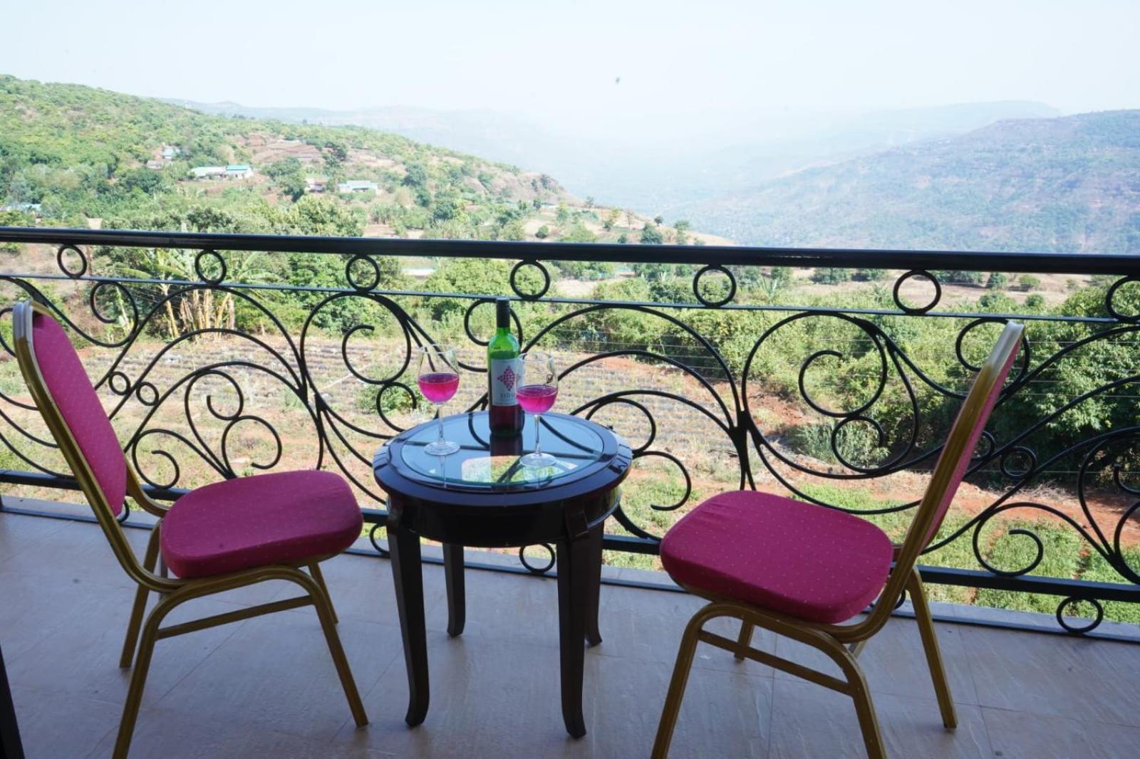 Bulverton Valley Villa Mahābaleshwar Dış mekan fotoğraf